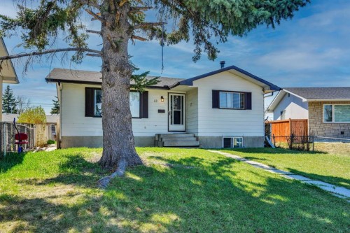 43 Maranda Close Ne, Calgary, AB - Outdoor