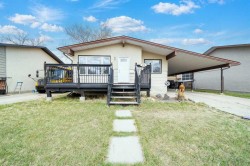 476 18 Street NE Medicine Hat, AB T1C 1G1