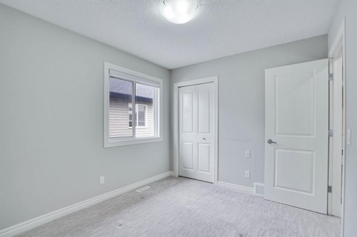 117 Hawkmere Place, Chestermere, AB - Indoor Photo Showing Other Room