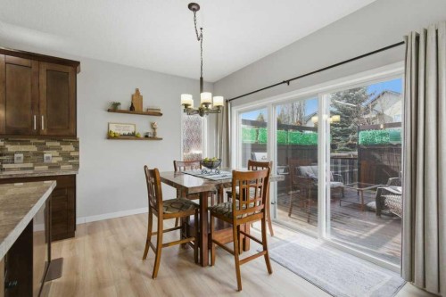 129 Cranfield Green Se, Calgary, AB - Indoor Photo Showing Dining Room