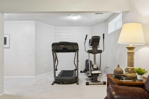48 Westridge Drive, Okotoks, AB - Indoor