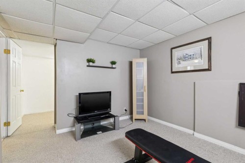 48 Westridge Drive, Okotoks, AB - Indoor Photo Showing Other Room