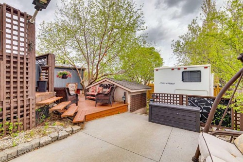 48 Westridge Drive, Okotoks, AB - Outdoor