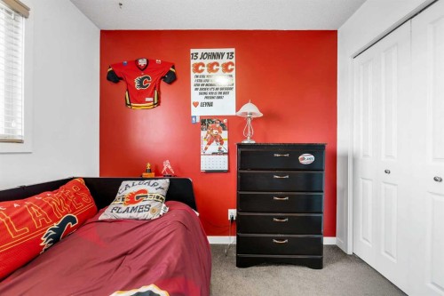 176 Skyview Point Green Ne, Calgary, AB - Indoor Photo Showing Bedroom