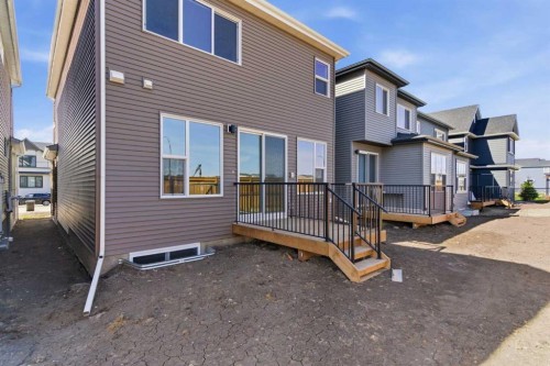 675 Buffaloberry Manor Se, Calgary, AB - Outdoor With Exterior
