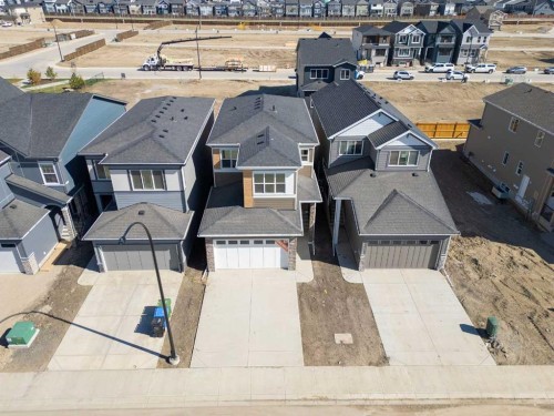 675 Buffaloberry Manor Se, Calgary, AB - Outdoor With Facade