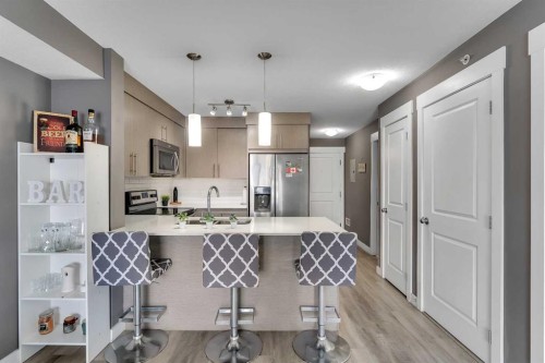 6412-302 Skyview Ranch Drive Ne, Calgary, AB - Indoor Photo Showing Kitchen With Upgraded Kitchen