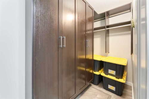 108-3500 Varsity Drive Nw, Calgary, AB - Indoor