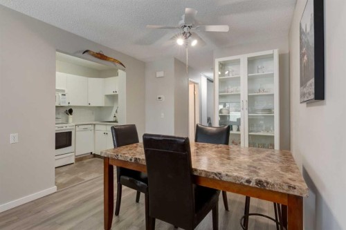 108-3500 Varsity Drive Nw, Calgary, AB - Indoor