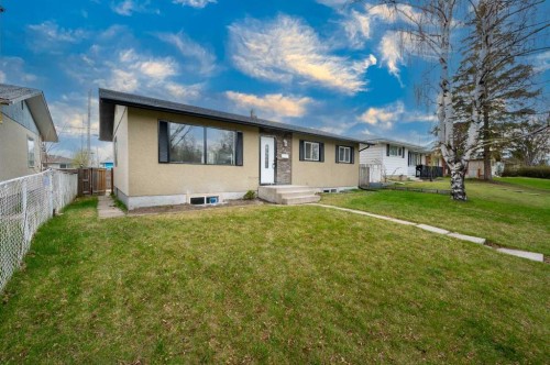 5023 Marlborough Drive Ne, Calgary, AB - Outdoor