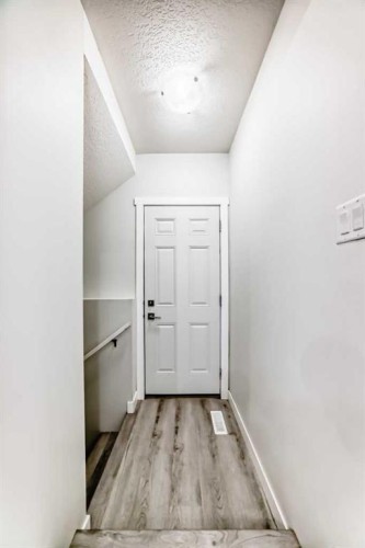 332 Dawson Drive, Chestermere, AB - Indoor Photo Showing Other Room
