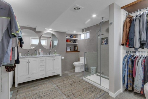 2728 45 Street Sw, Calgary, AB - Indoor