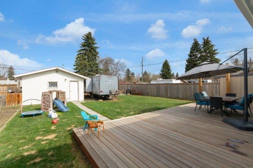 2728 45 Street Sw, Calgary, AB - Outdoor With Deck Patio Veranda With Backyard