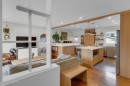 2728 45 Street Sw, Calgary, AB  - Indoor Photo Showing Kitchen 