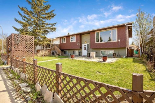 13 Park Road  Strathmore, AB T1P 1H6