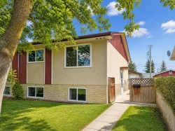 422 40 Street NE Calgary, AB T2A 0M5