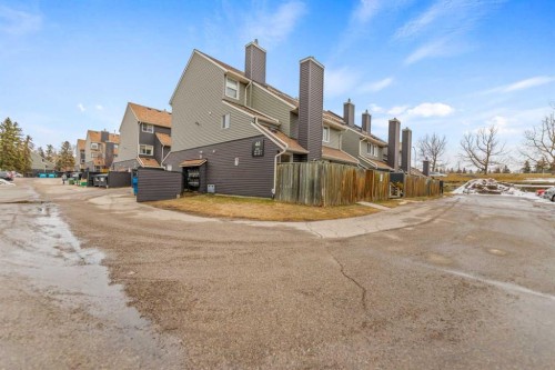 129-46 Glamis Green SW Calgary, AB T2E 6S4