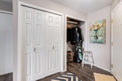 1414-12 Cimarron Common, Okotoks, AB - Indoor