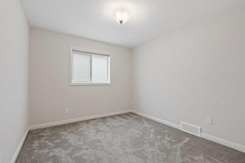 134 Panamount Rise Nw, Calgary, AB - Indoor Photo Showing Other Room
