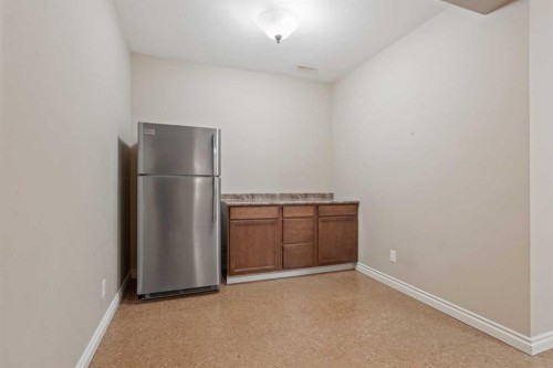 134 Panamount Rise Nw, Calgary, AB - Indoor Photo Showing Other Room