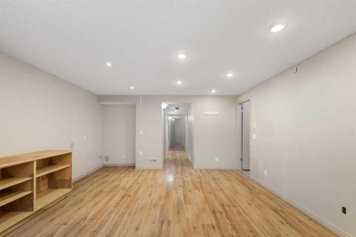 252 Prestwick Heights Se, Calgary, AB - Indoor Photo Showing Other Room