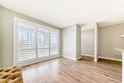 2-132 Rockyledge View Nw, Calgary, AB - Indoor Photo Showing Other Room