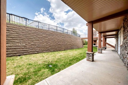 2-132 Rockyledge View Nw, Calgary, AB - Outdoor