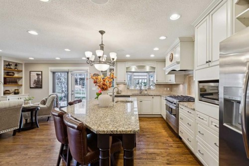 256 Sirocco Place Sw, Calgary, AB - Indoor