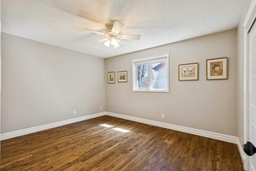 256 Sirocco Place Sw, Calgary, AB - Indoor Photo Showing Other Room