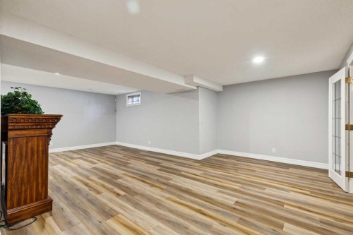 256 Sirocco Place Sw, Calgary, AB - Indoor