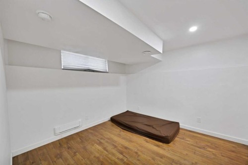 67 Copperstone Circle Se, Calgary, AB - Indoor Photo Showing Other Room