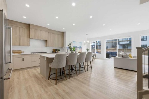 13 Coulee Crescent Sw, Calgary, AB 