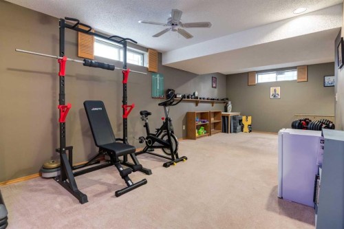 159 Macewan Drive Nw, Calgary, AB - Indoor