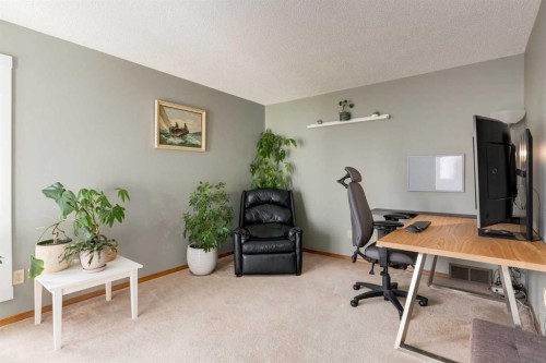 159 Macewan Drive Nw, Calgary, AB - Indoor Photo Showing Office