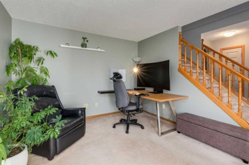 159 Macewan Drive Nw, Calgary, AB - Indoor
