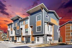 220 HARVEST GROVE Walk  Calgary, AB T3K 2M1