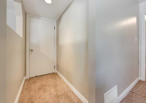 10012 Oakfield Drive Sw, Calgary, AB - Indoor Photo Showing Other Room