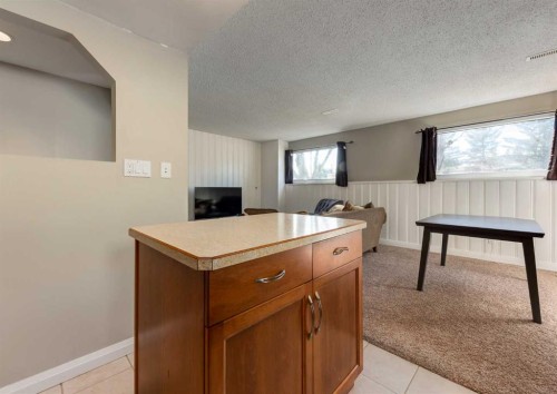 10012 Oakfield Drive Sw, Calgary, AB - Indoor