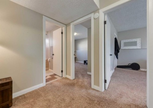 10012 Oakfield Drive Sw, Calgary, AB - Indoor Photo Showing Other Room