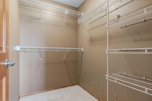 15 Barber Street Nw, Langdon, AB - Indoor With Storage