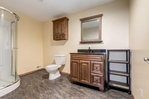 15 Barber Street Nw, Langdon, AB - Indoor Photo Showing Bathroom