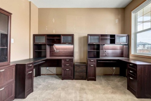 15 Barber Street Nw, Langdon, AB - Indoor