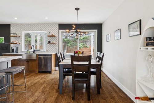 28 Calandar Road Nw, Calgary, AB - Indoor Photo Showing Dining Room