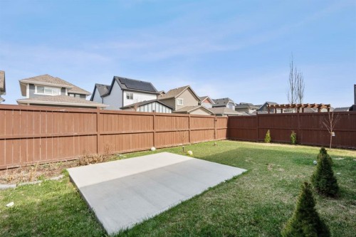 40 Masters Common Se, Calgary, AB - Outdoor