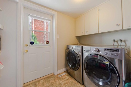 1239 Beverley Boulevard Sw, Calgary, AB - Indoor Photo Showing Laundry Room
