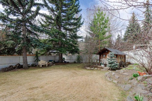 1239 Beverley Boulevard Sw, Calgary, AB - Outdoor