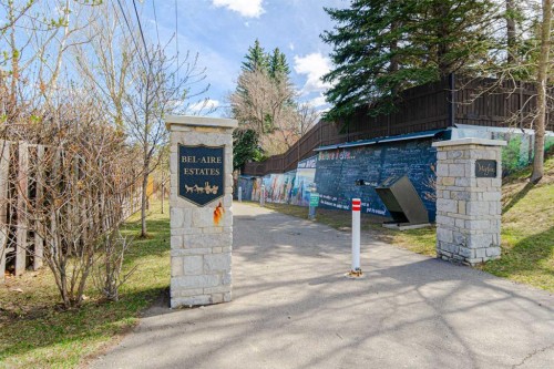 1239 Beverley Boulevard Sw, Calgary, AB - Outdoor