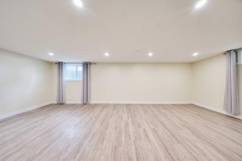 2733 Brecken Road Nw, Calgary, AB - Indoor Photo Showing Basement
