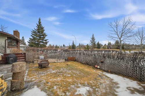 95 Summerwood Road, Airdrie, AB - Outdoor