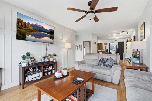 95 Summerwood Road, Airdrie, AB - Indoor Photo Showing Living Room
